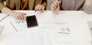 Công ty cổ phần có thể sáp nhập công ty trách nhiệm hữu hạn được không?